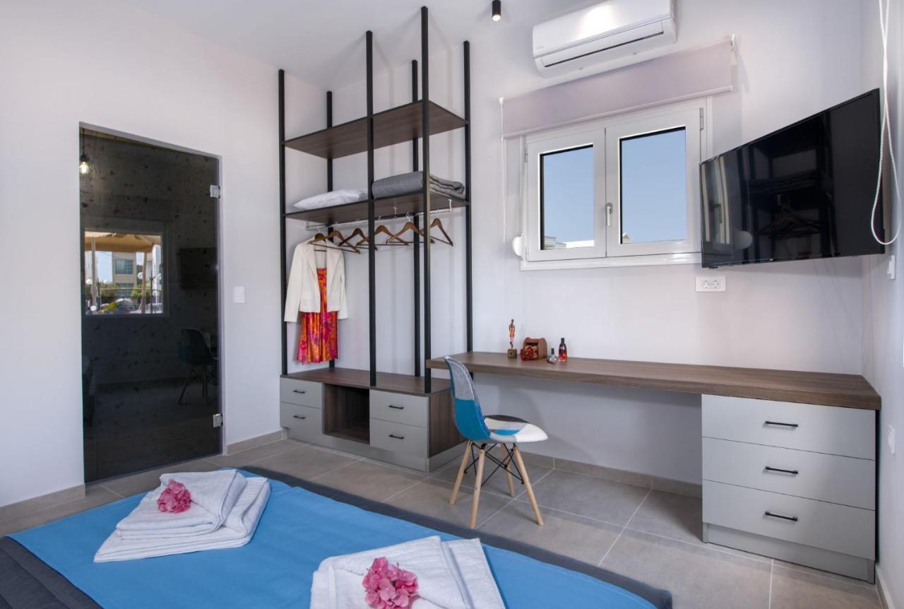 Luxury Villa Eva-Mari With Jacuzzi, 50M From The Beach Stalos Exterior foto