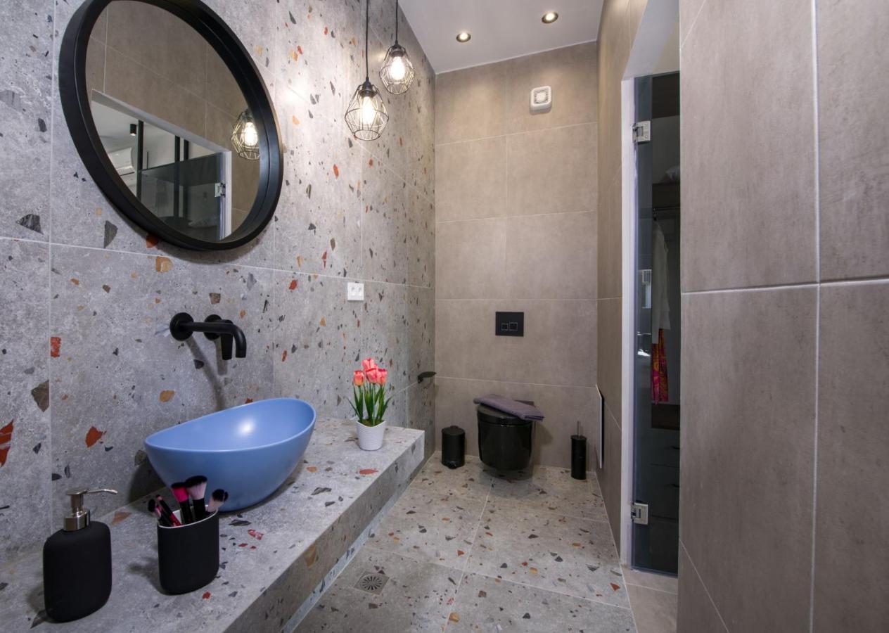 Luxury Villa Eva-Mari With Jacuzzi, 50M From The Beach Stalos Exterior foto