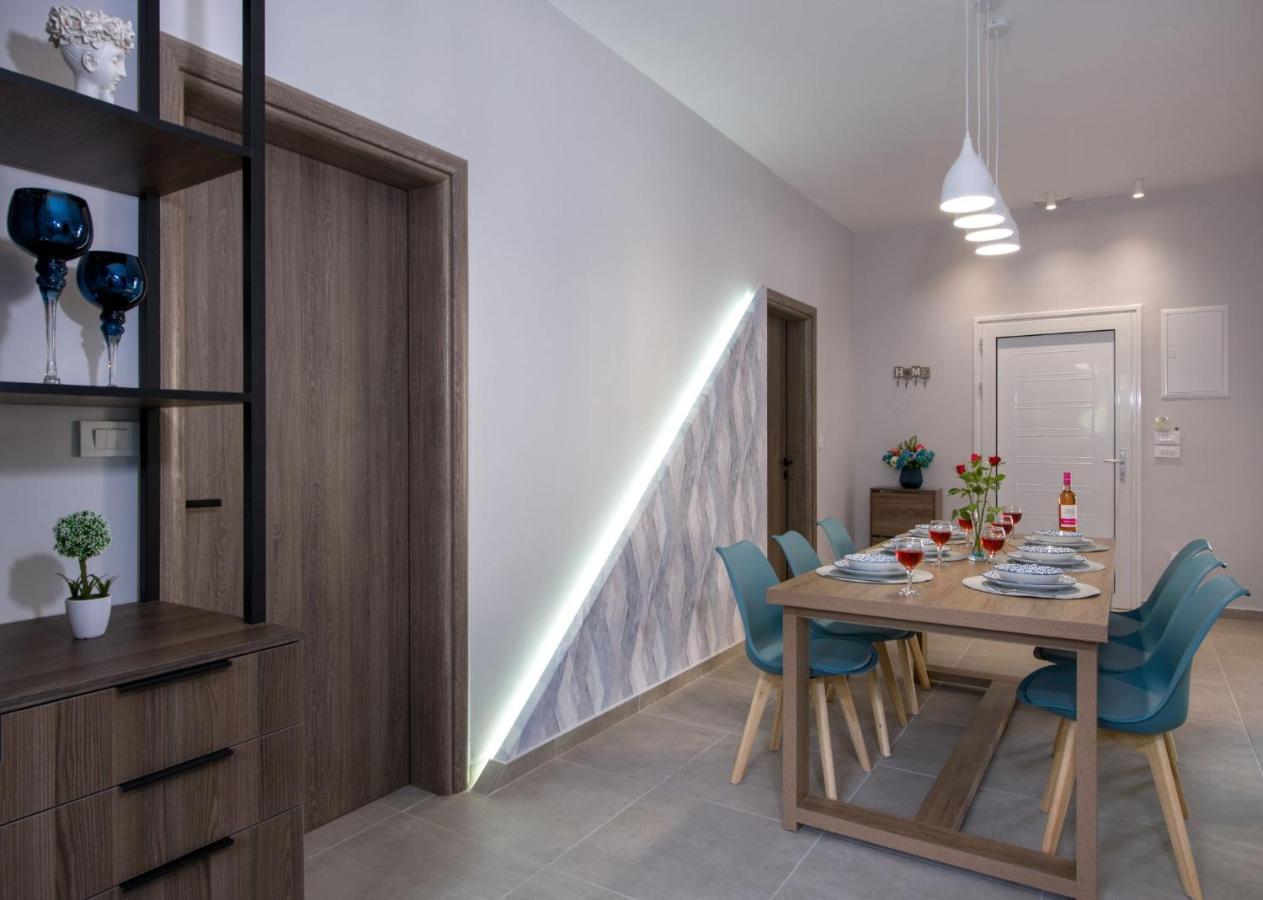 Luxury Villa Eva-Mari With Jacuzzi, 50M From The Beach Stalos Exterior foto