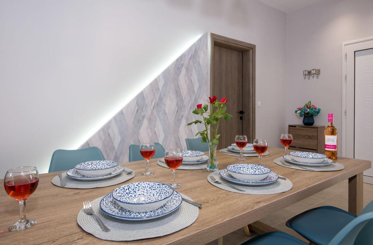 Luxury Villa Eva-Mari With Jacuzzi, 50M From The Beach Stalos Exterior foto