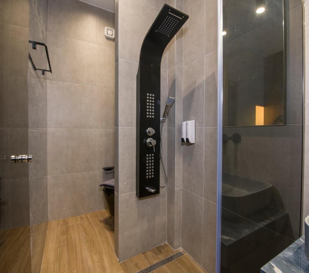 Luxury Villa Eva-Mari With Jacuzzi, 50M From The Beach Stalos Exterior foto
